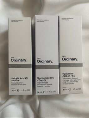 The Ordinary White Skincare Trio — Salicylic, Niacinamide, Hyaluronic